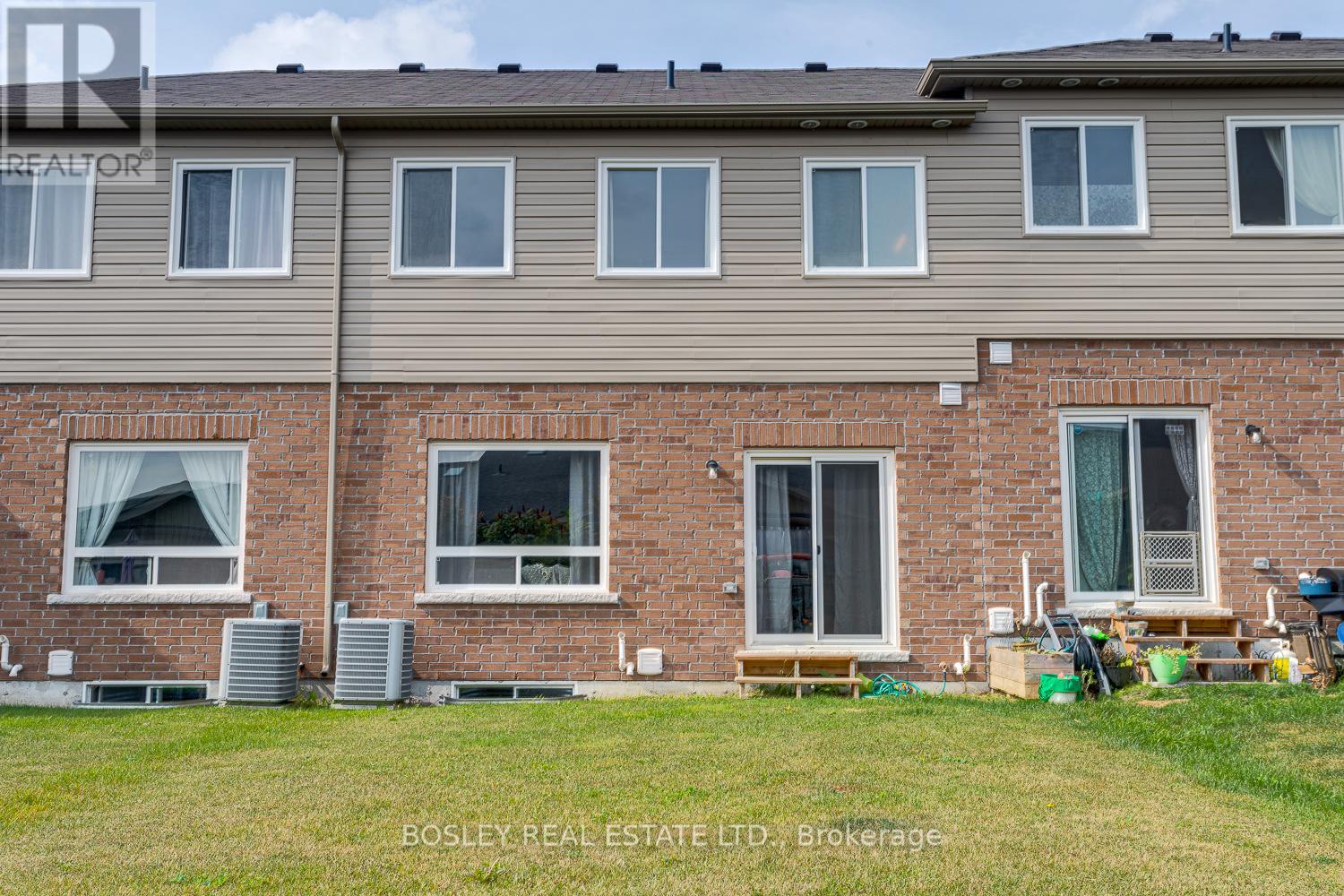 11-21 TOLMAN STREET - 39