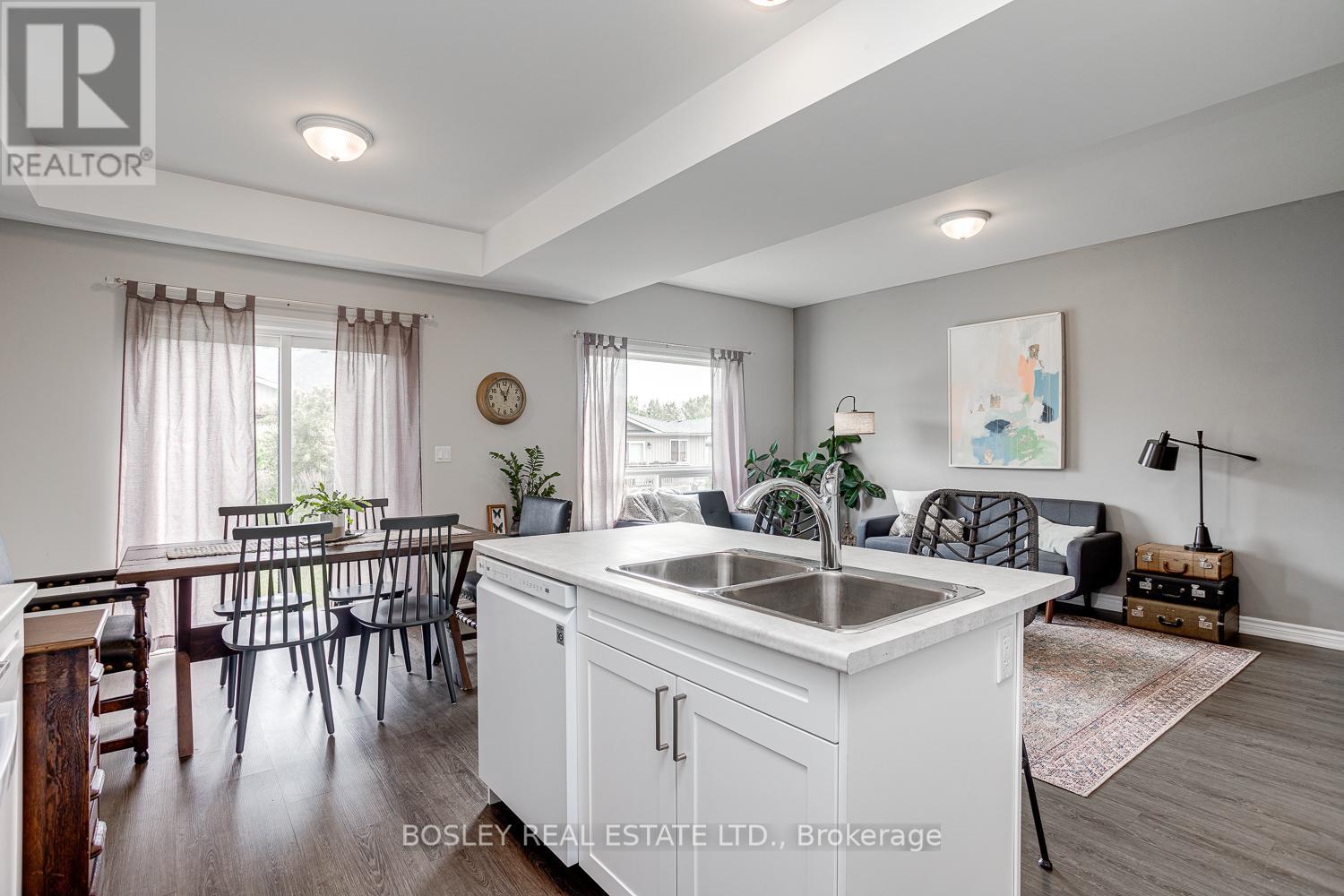 11-21 TOLMAN STREET - 9