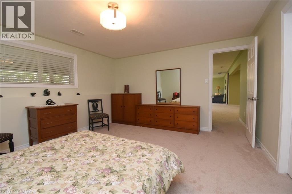 34 BIRCH Avenue - 32