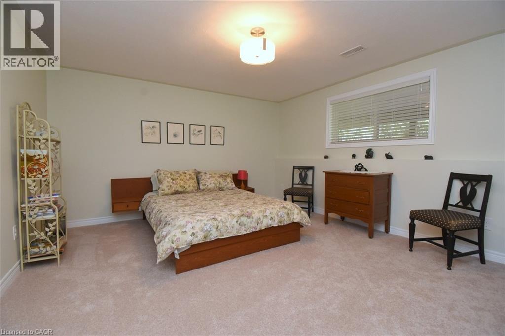 34 BIRCH Avenue - 33