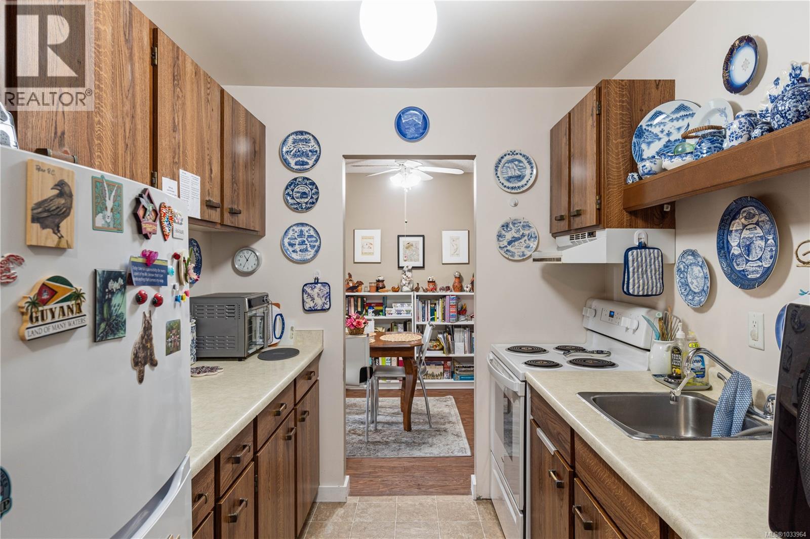 #314 550 Bradley St - Image 3
