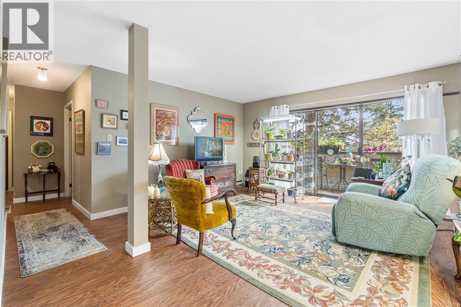#314 550 Bradley St - 9