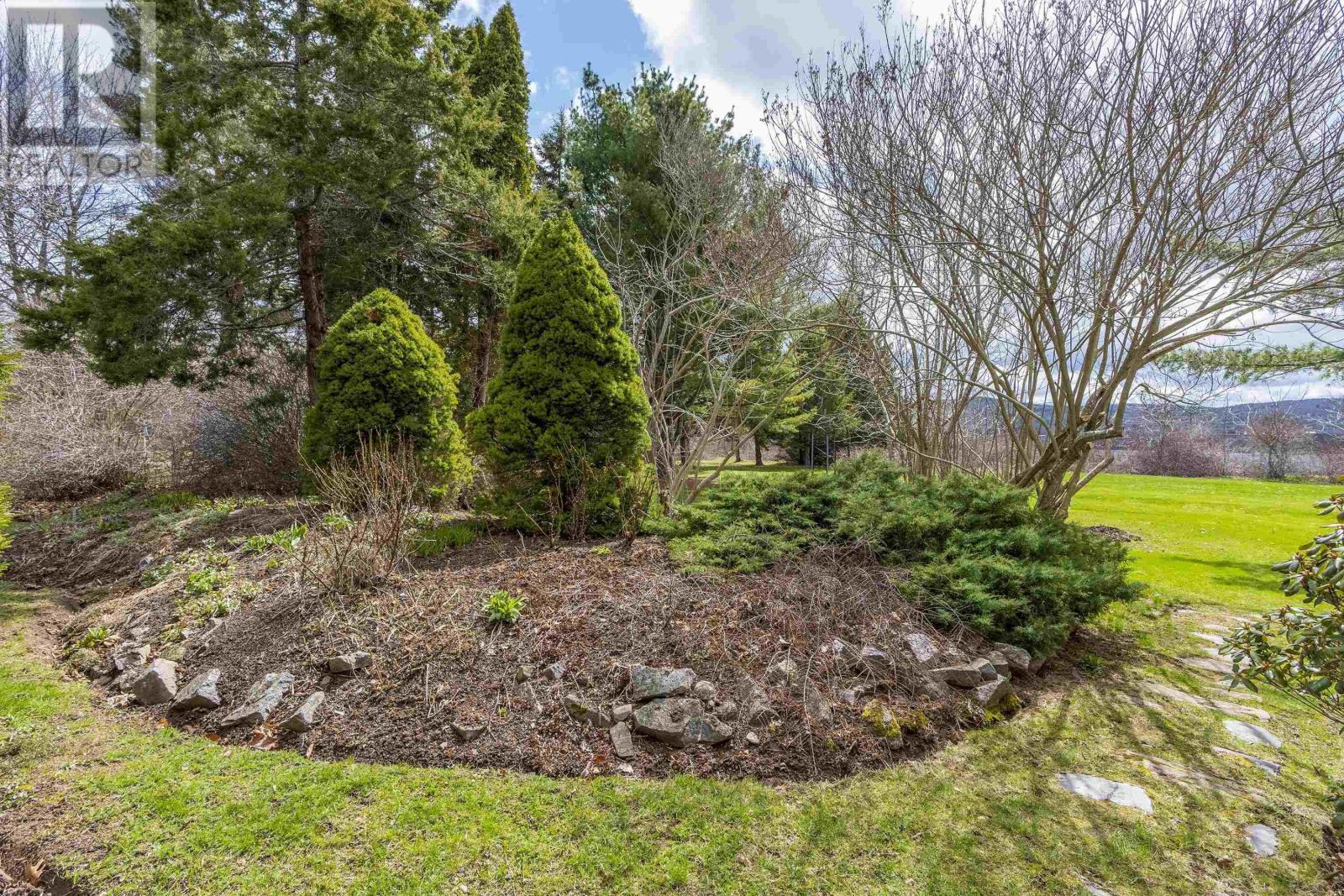 Property 48 of 52 of 504 Granville Street