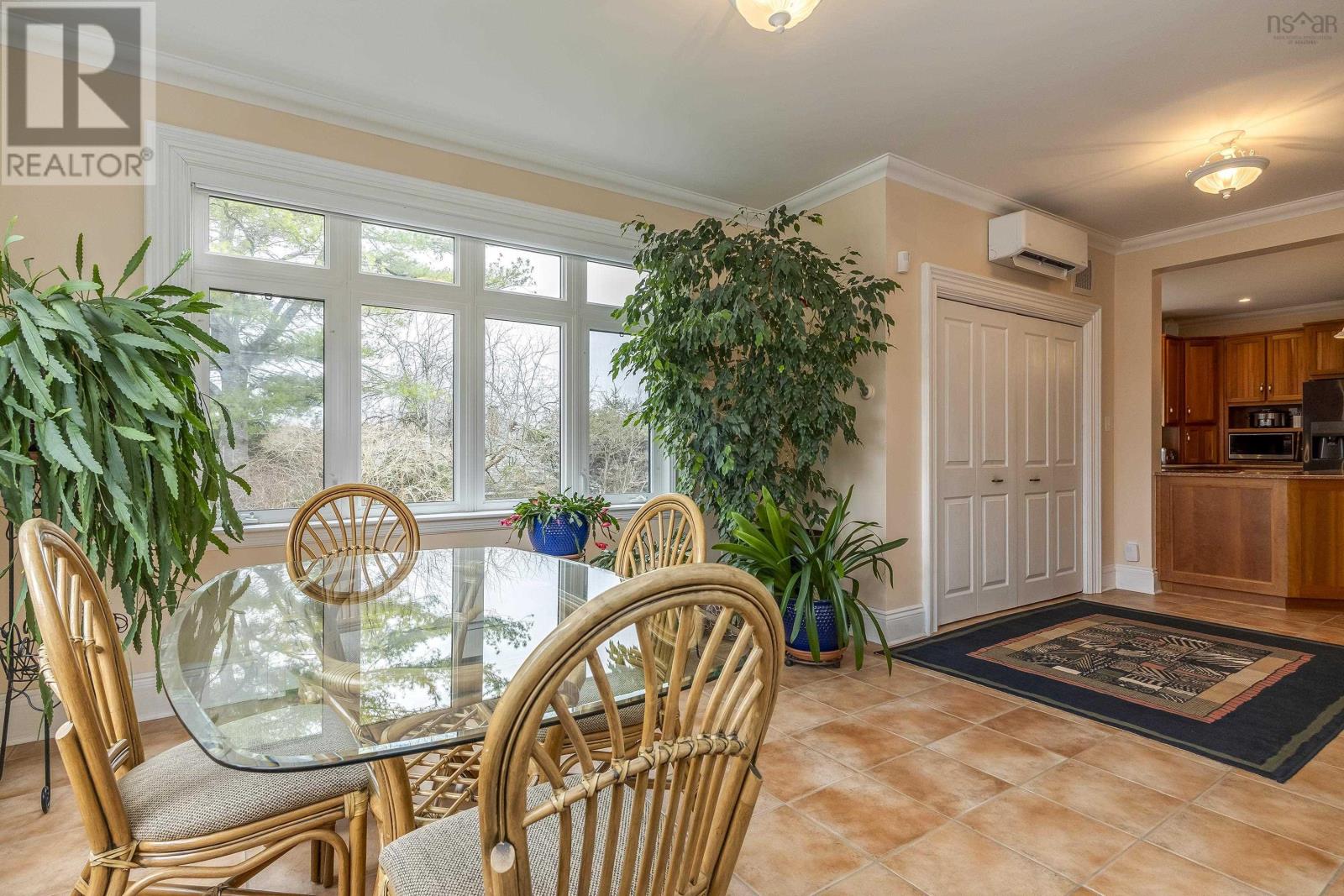 Property 5 of 52 of 504 Granville Street