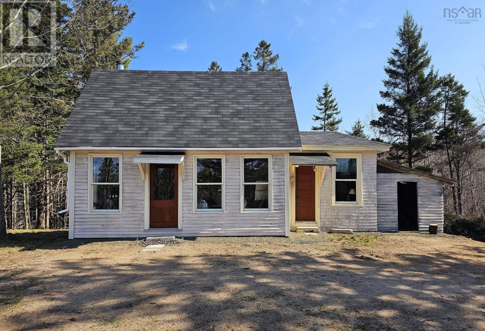 3092 Highway 1 - 32