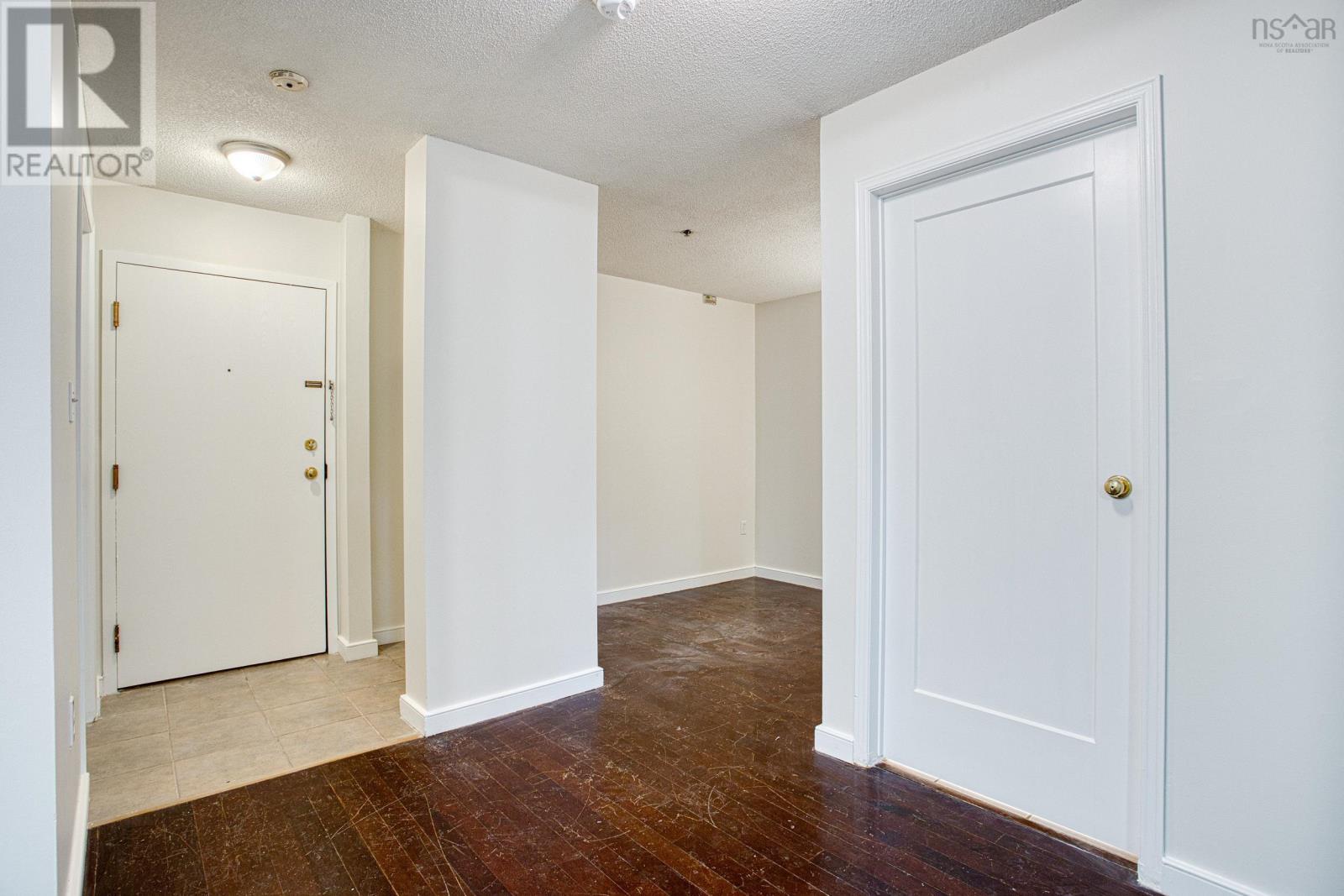 Property 4 of 20 of