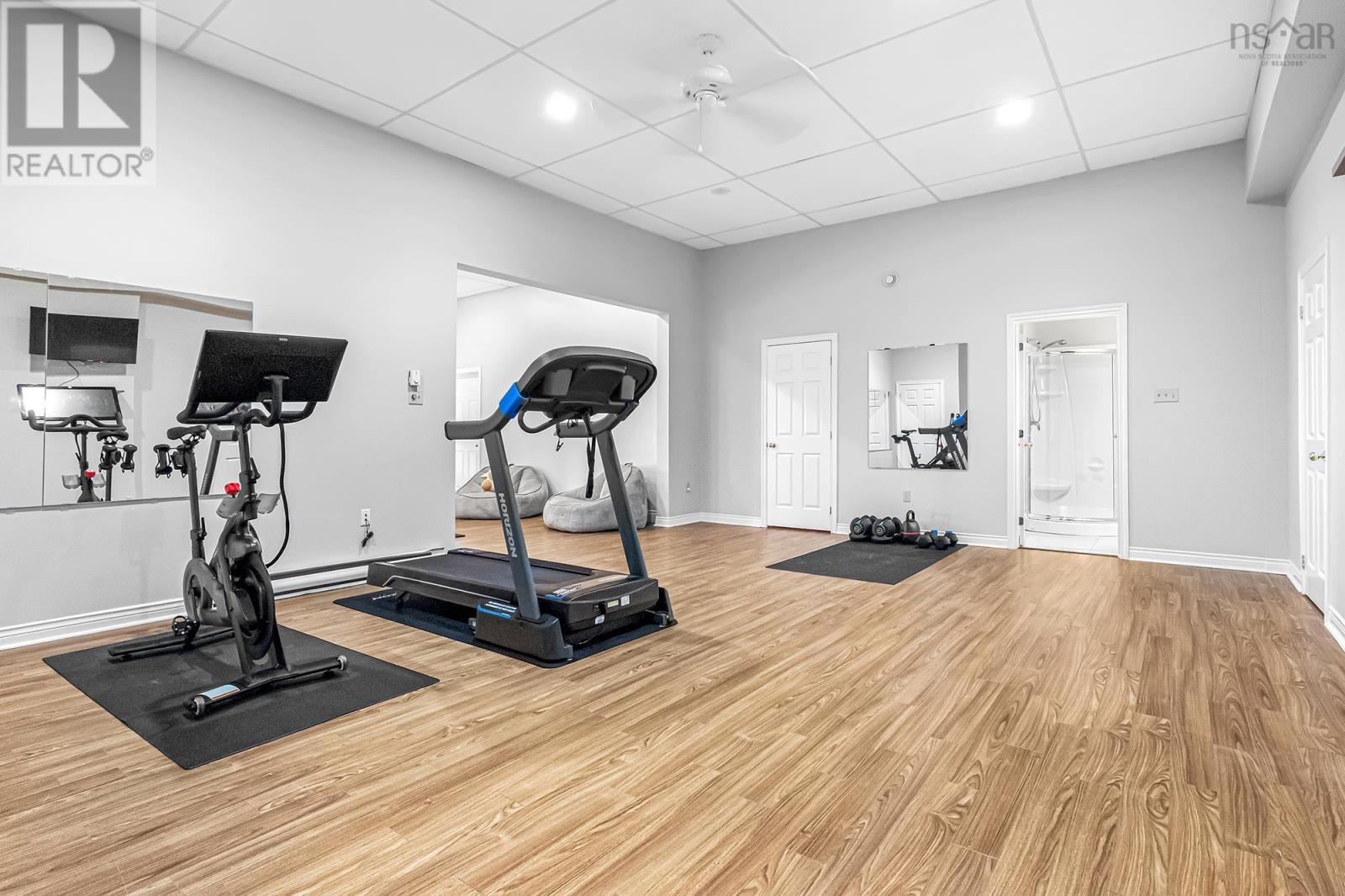 Property 25 of 39 of 16 Armoyan Court