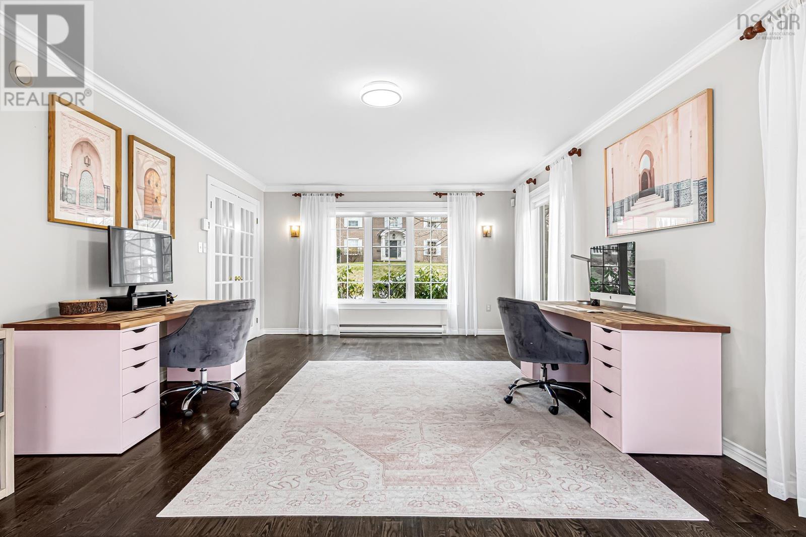 Property 30 of 39 of 16 Armoyan Court