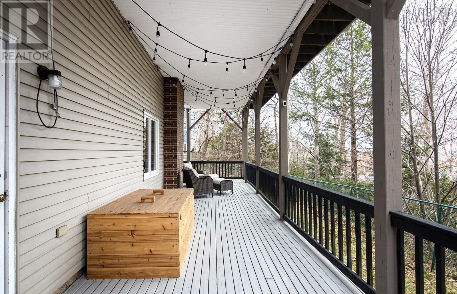 Property 31 of 39 of 16 Armoyan Court