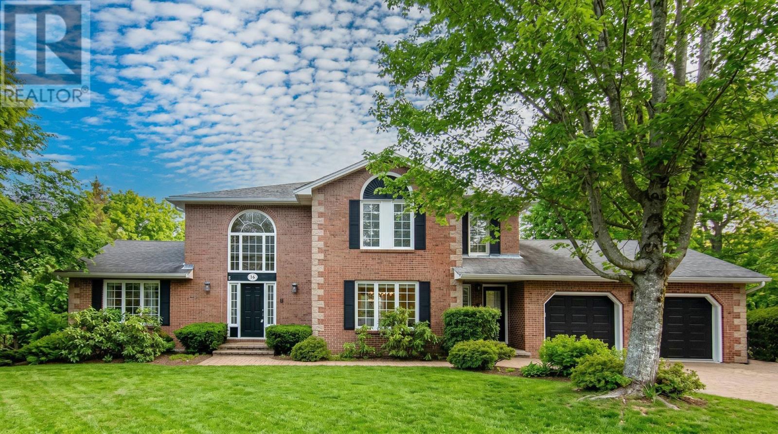 Property 38 of 39 of 16 Armoyan Court