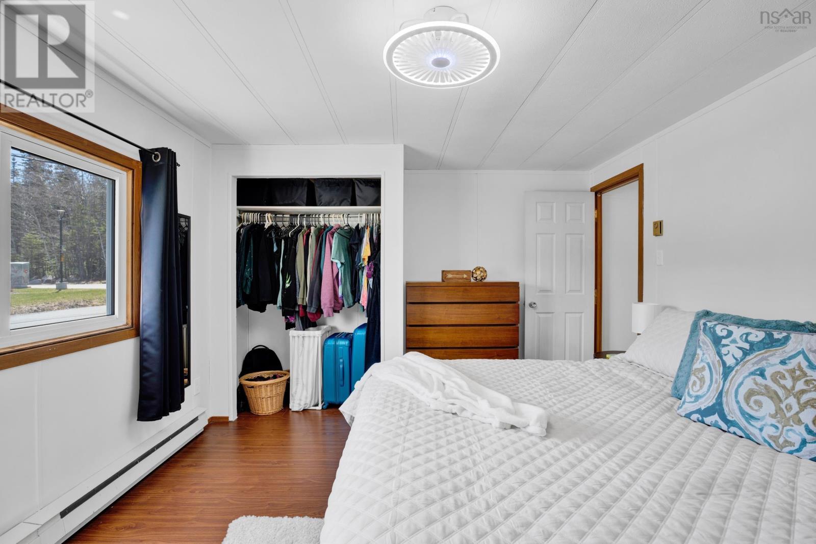 Property 18 of 42 of 155 Greenhead Road