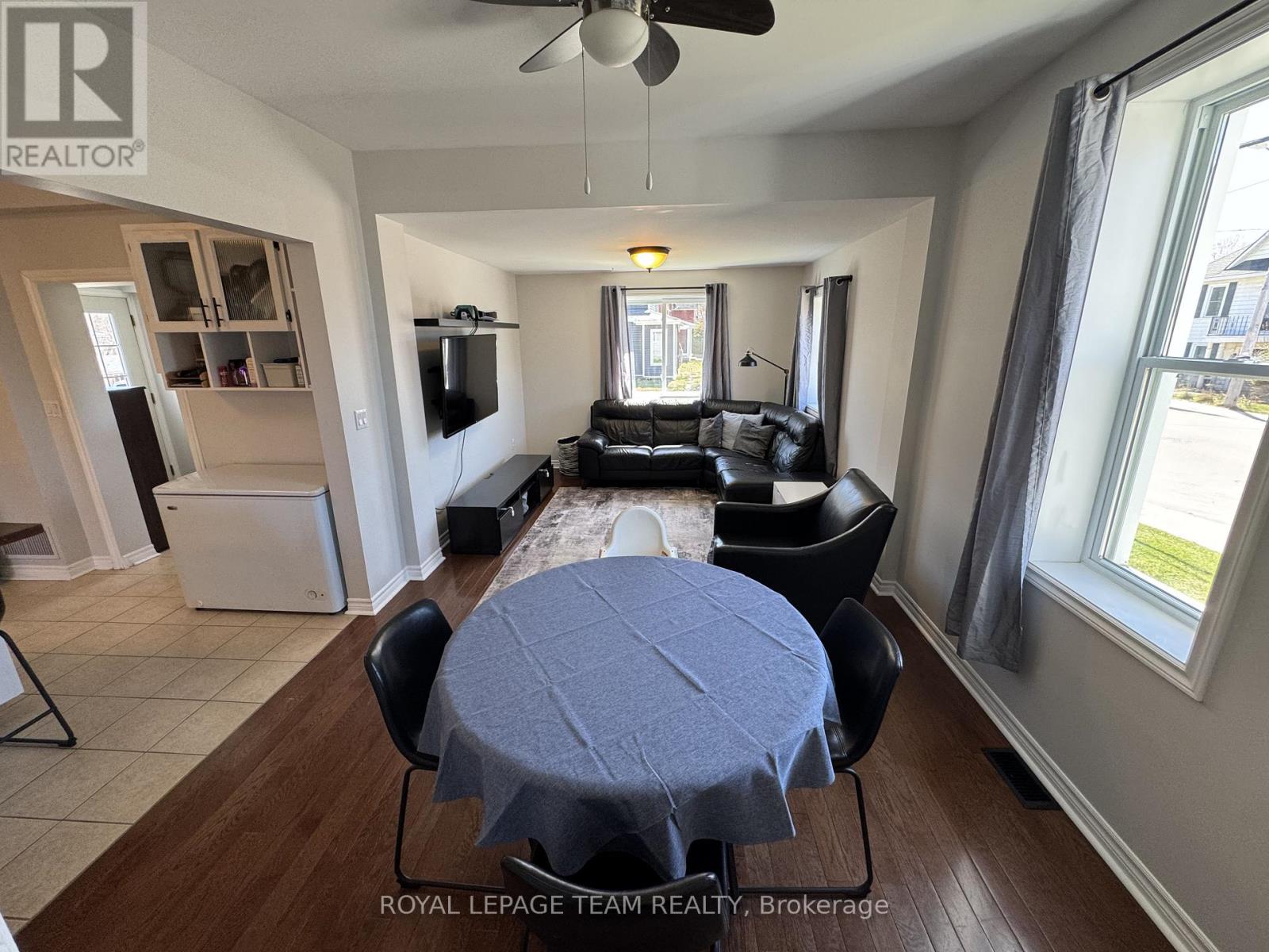 299 ELGIN STREET W - 13