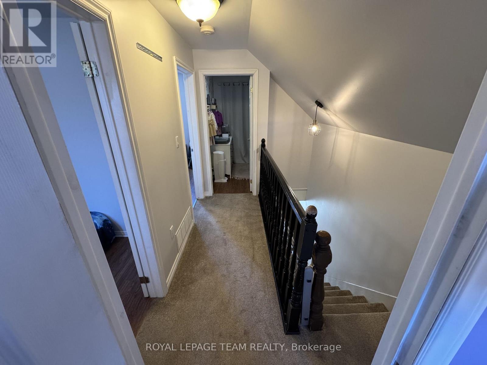 299 ELGIN STREET W - 19