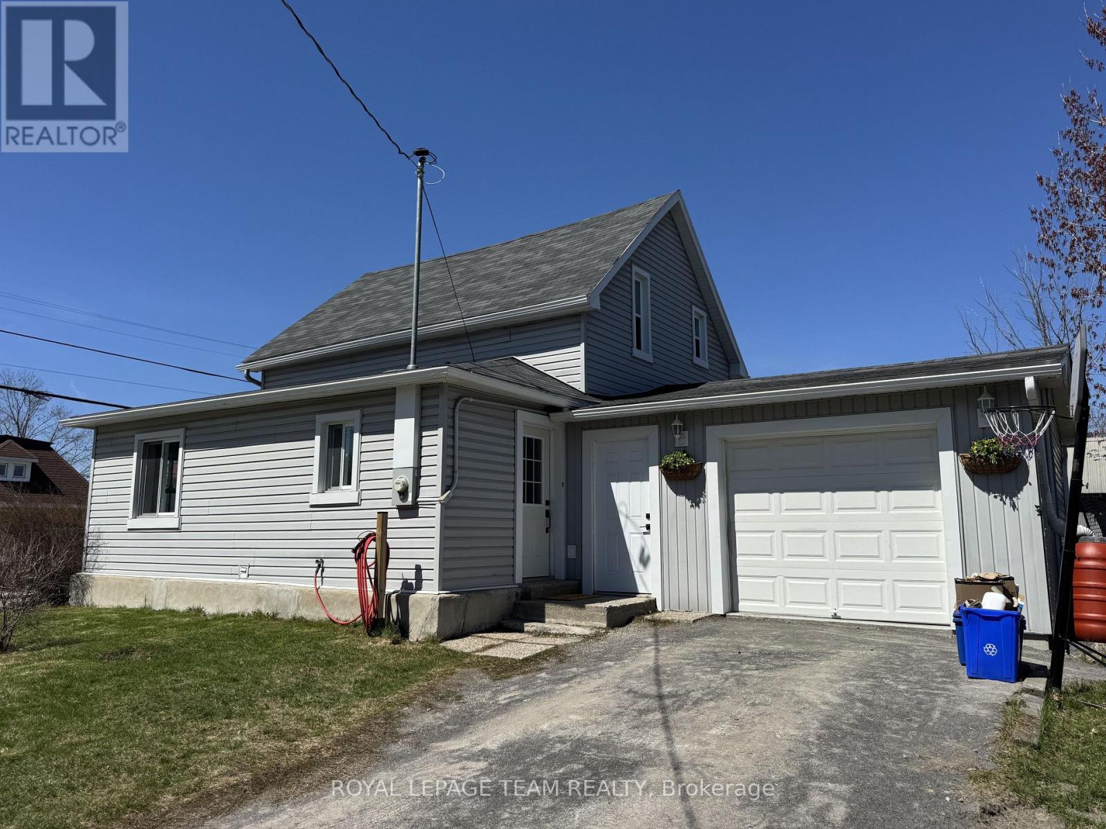 299 ELGIN STREET W - Image 2