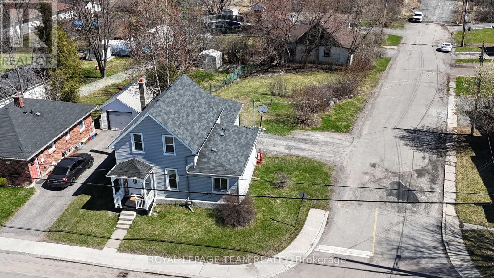 299 ELGIN STREET W - Image 3