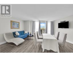 407 - 900 Dynes Road, Ottawa, ON K2C3L6 Photo 12