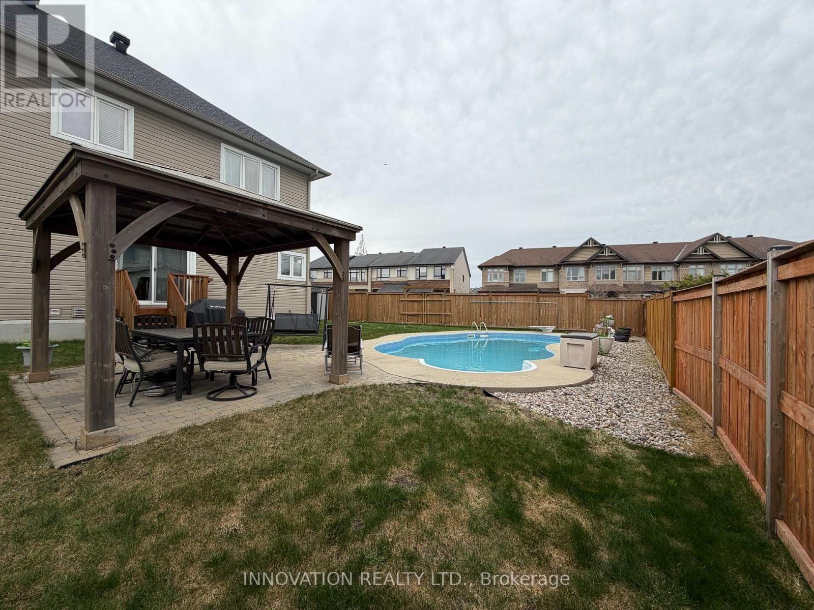 525 GRAND TULLY WAY — photo 27