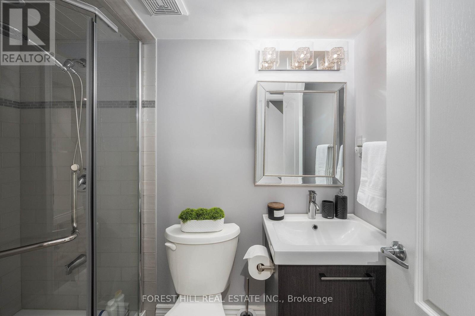 97 BRISTLEWOOD CRESCENT - 37