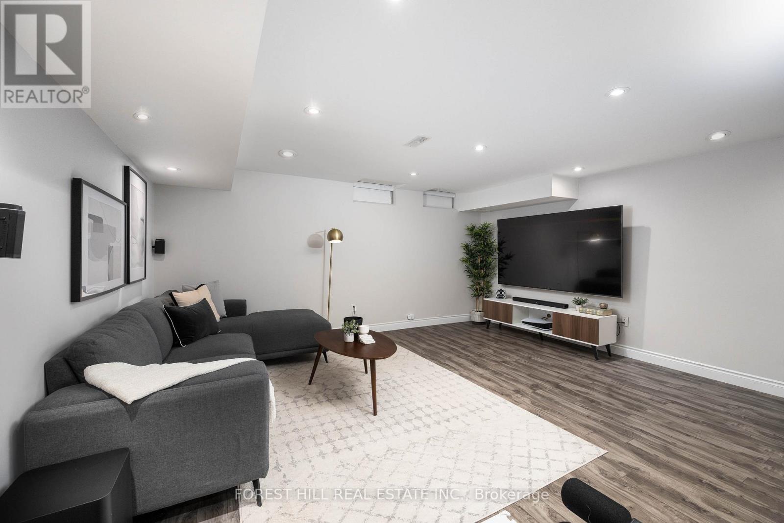 97 BRISTLEWOOD CRESCENT - 36