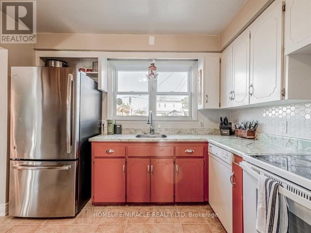 276 ELMHURST DRIVE - 11
