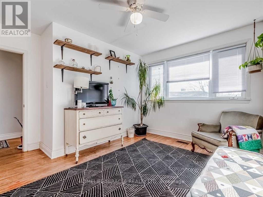 276 ELMHURST DRIVE - 19