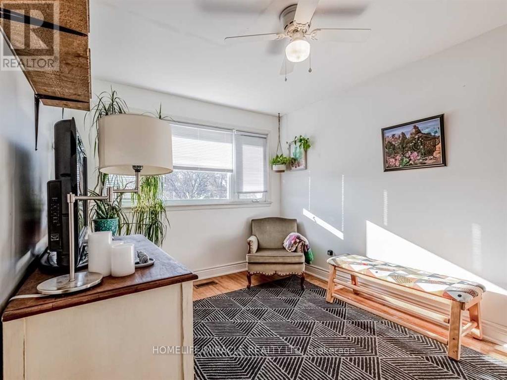 276 ELMHURST DRIVE - 18