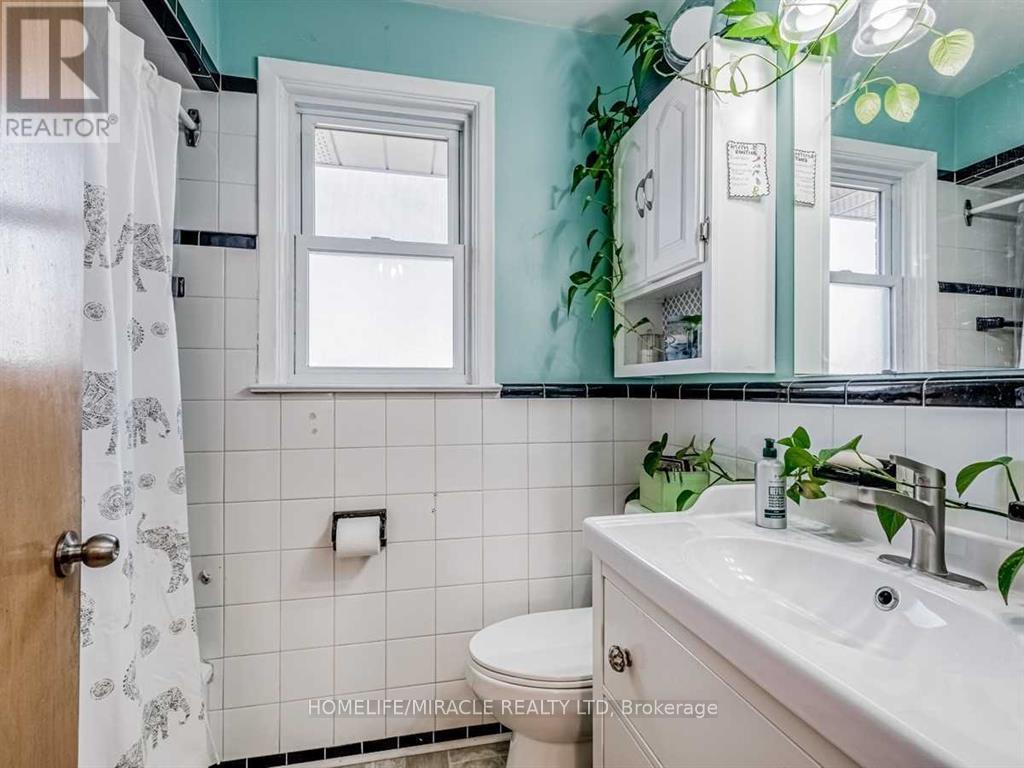 276 ELMHURST DRIVE - 21