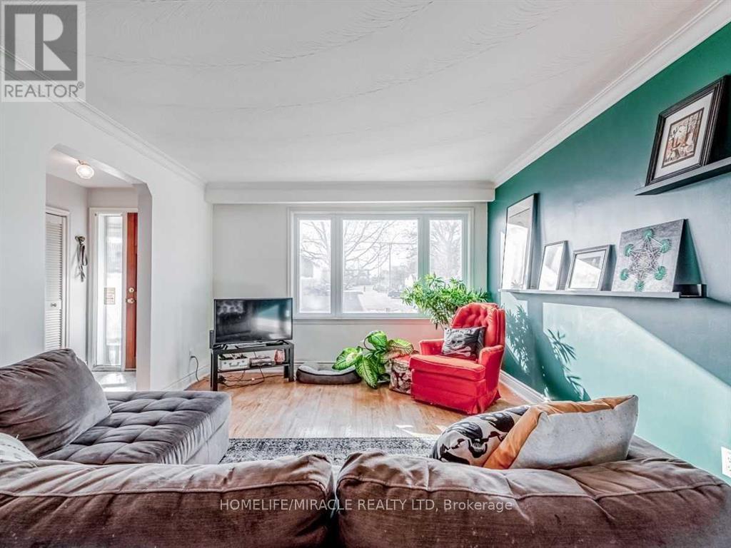 276 ELMHURST DRIVE - 6