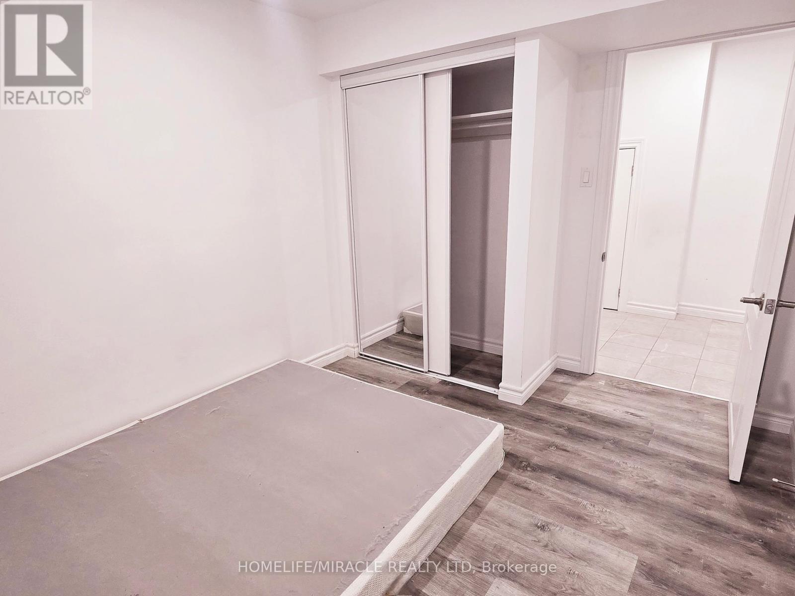 276 ELMHURST DRIVE - 27