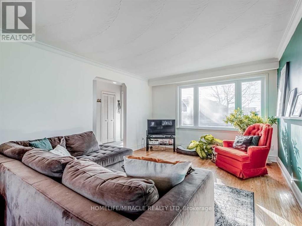 276 ELMHURST DRIVE - 5