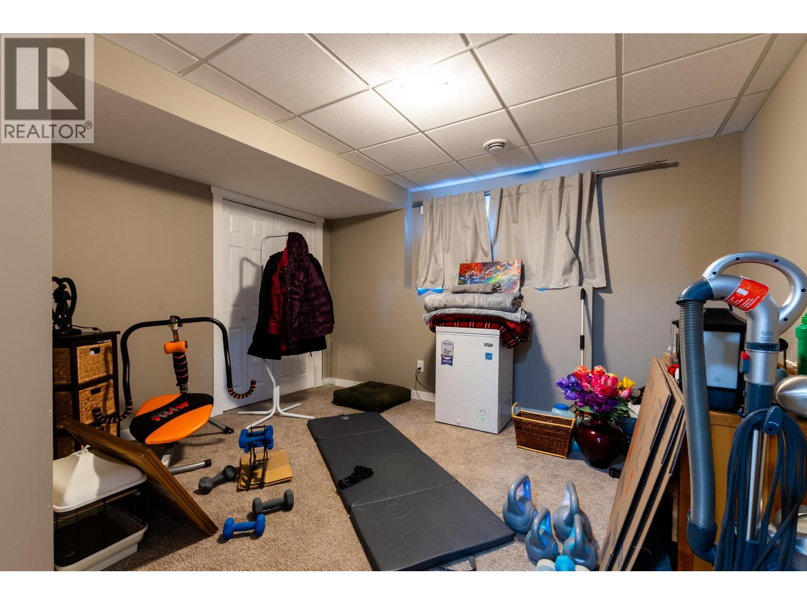 7688 EASTVIEW STREET - 33
