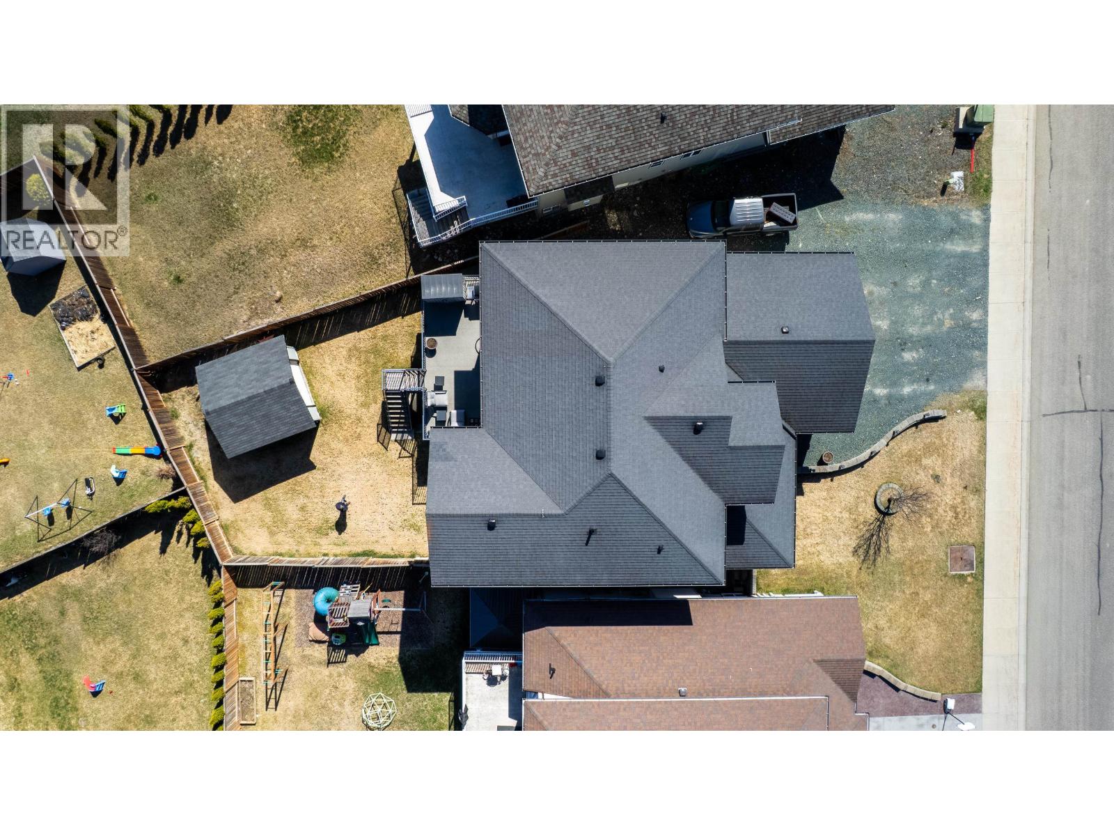 7688 EASTVIEW STREET - 40