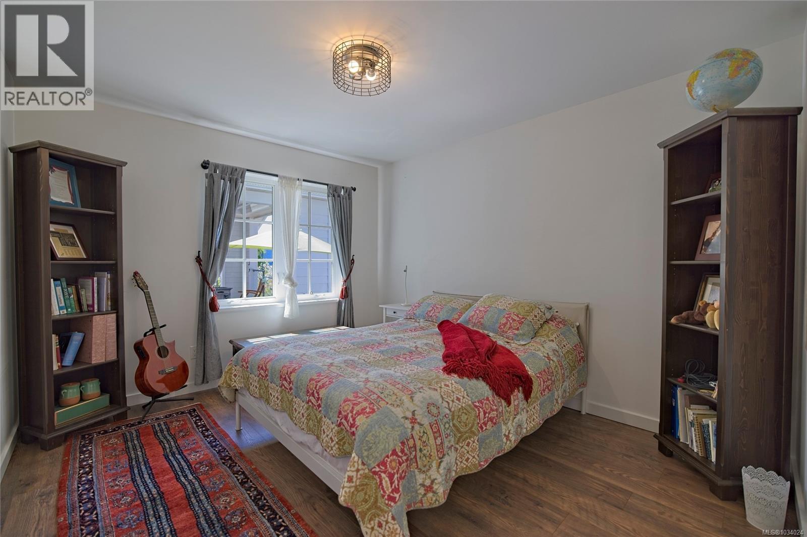146 Tantramar Dr, Salt Spring