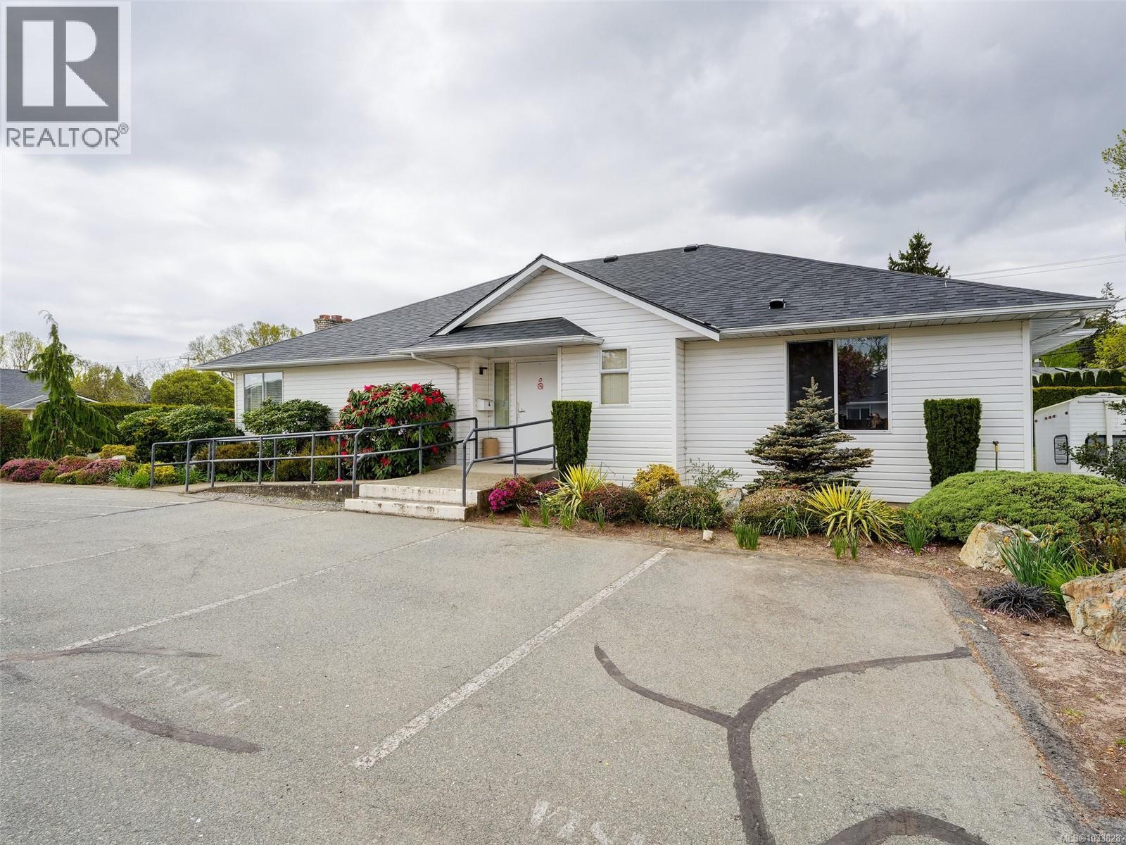 #14 4125 Interurban Rd - 27