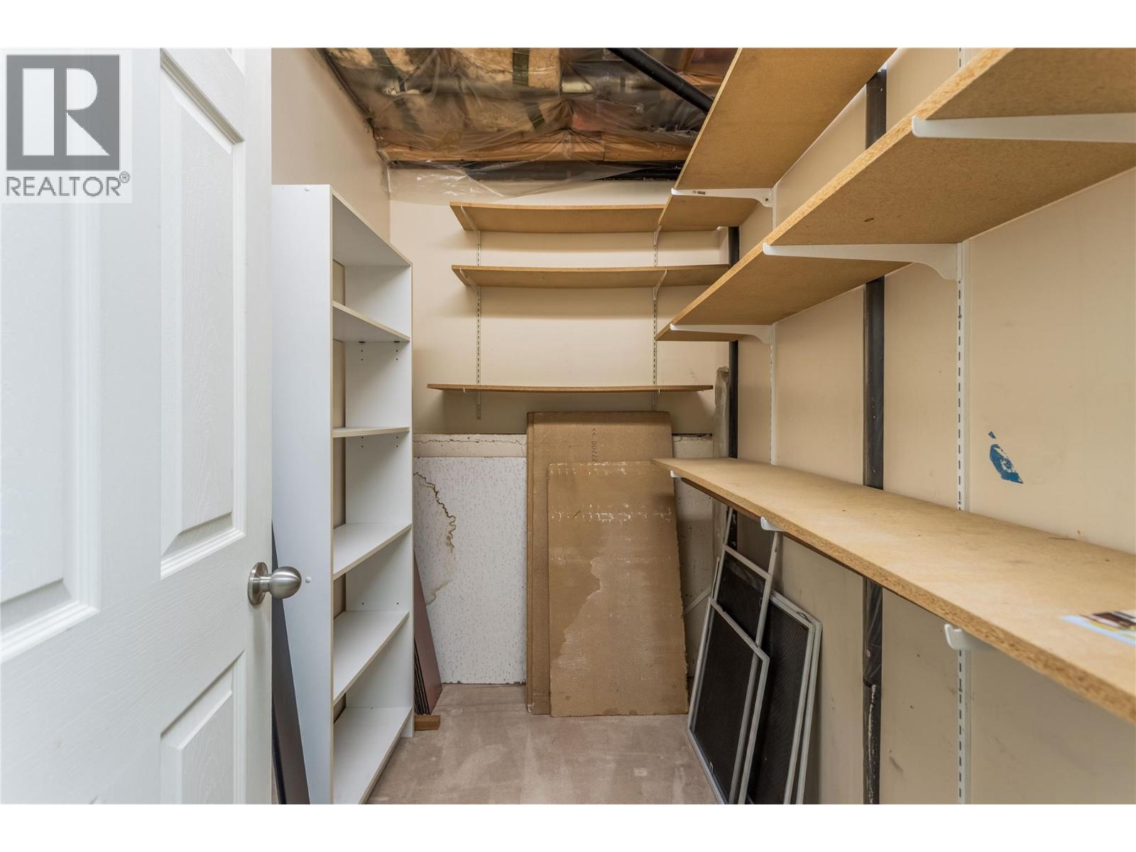  2615 GRENFELL Road, Kelowna