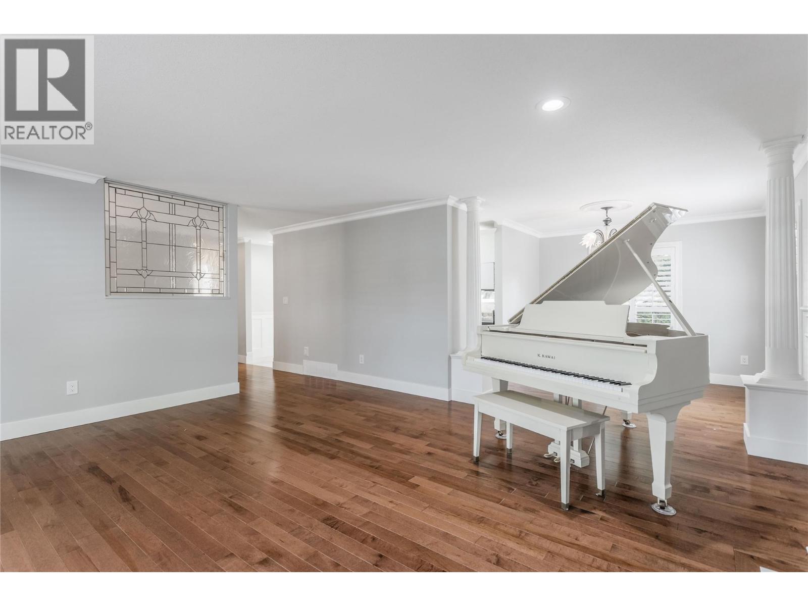  2615 GRENFELL Road, Kelowna