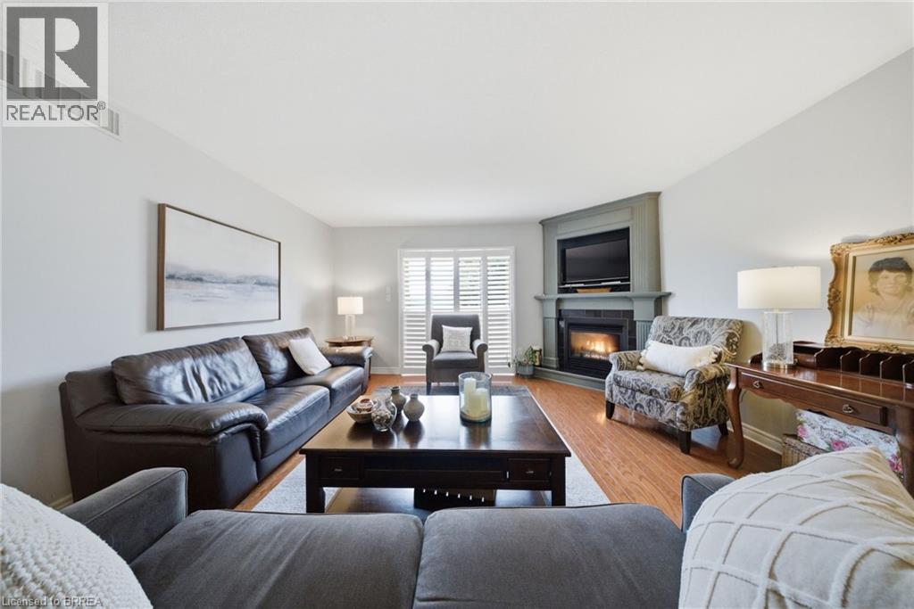 385 PARK Road N Unit# 1, Brantford, Ontario, N3R0A1 — Photo 8