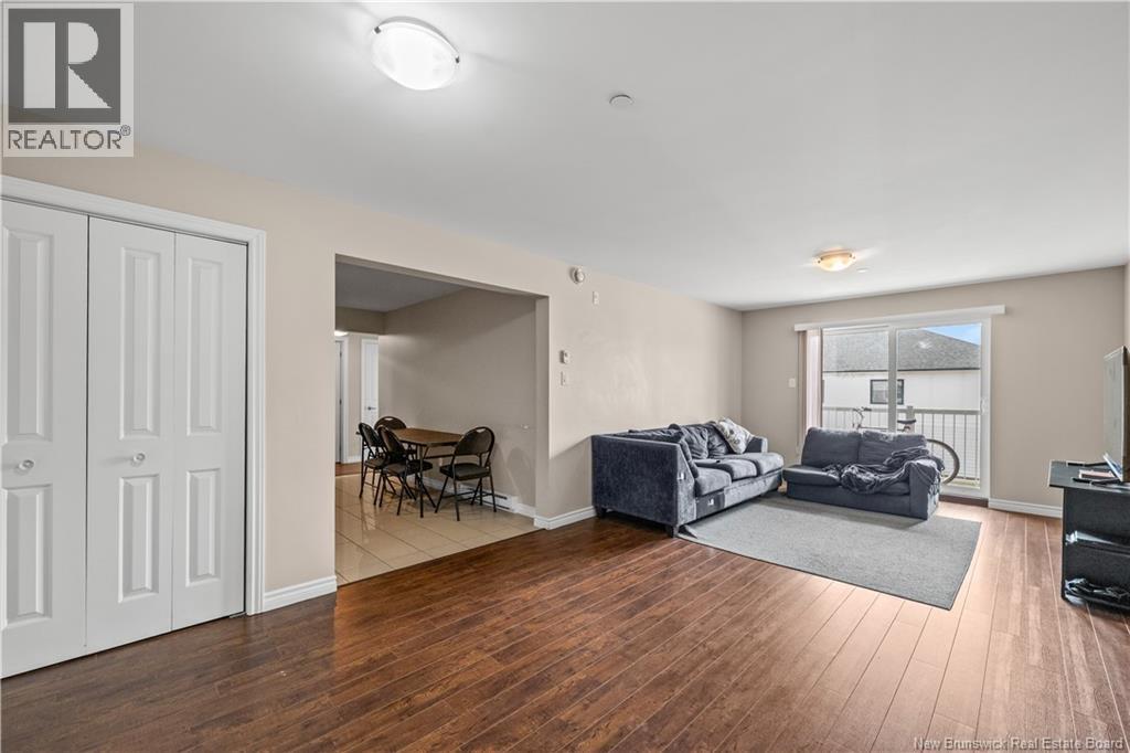 #206 33 Sifroi Street - Image 3