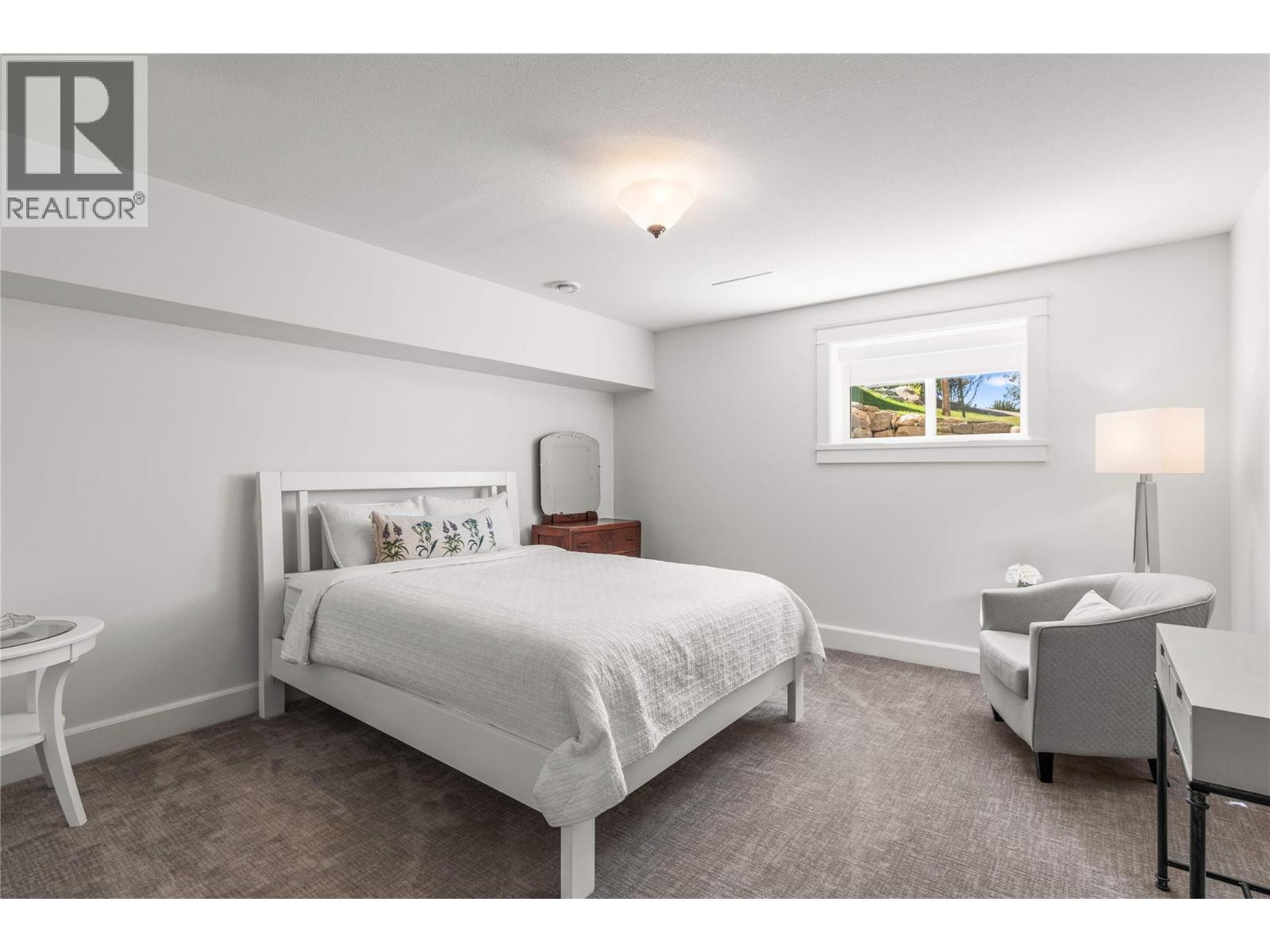  10563 Okanagan Centre Road West, Lake Country