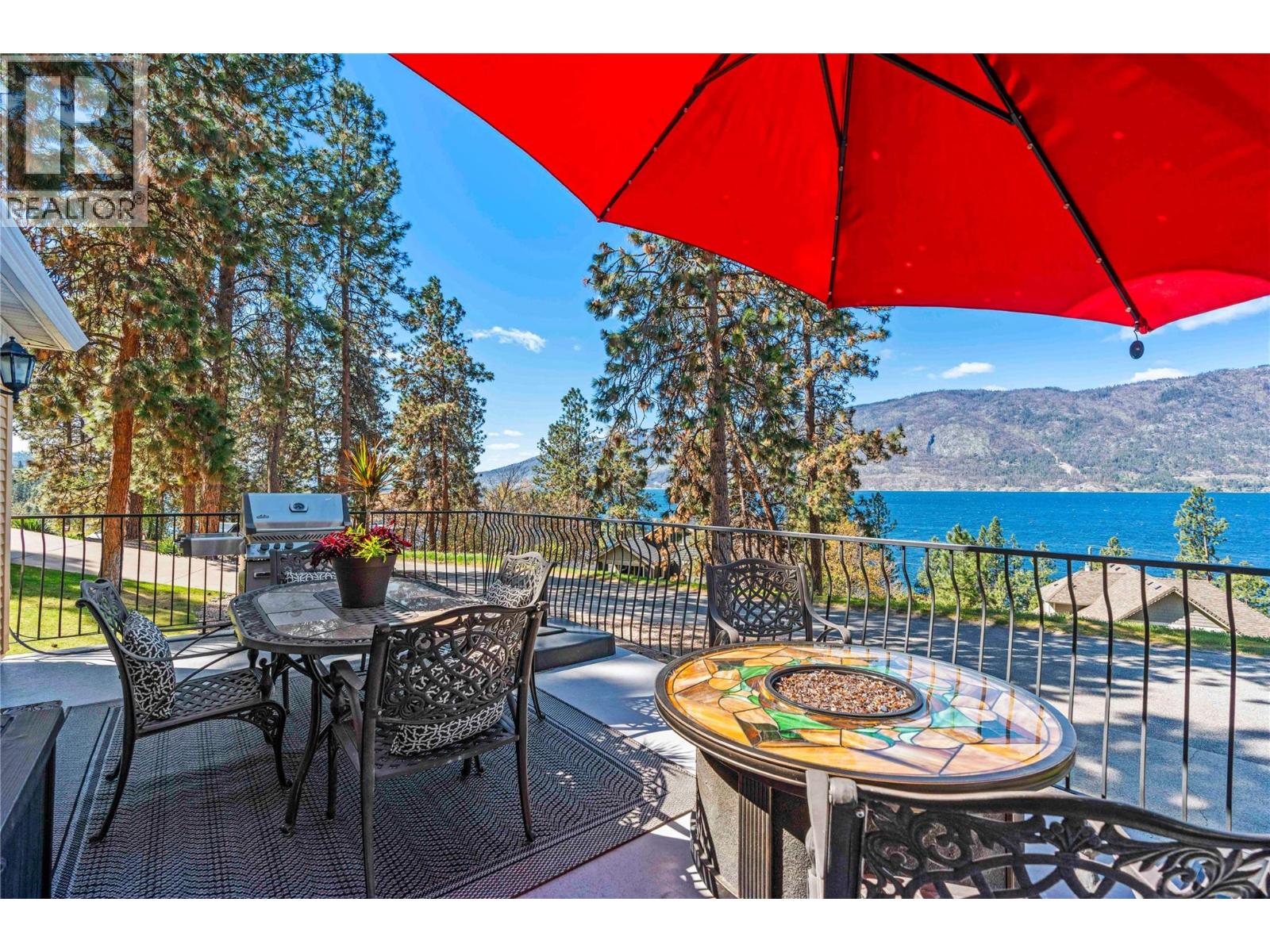  10563 Okanagan Centre Road West, Lake Country