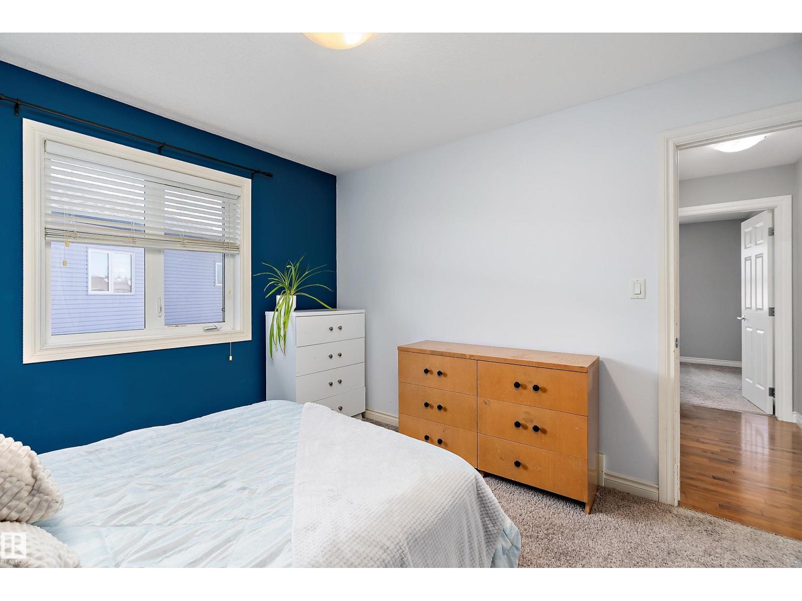 28 WOODS PL — photo 17