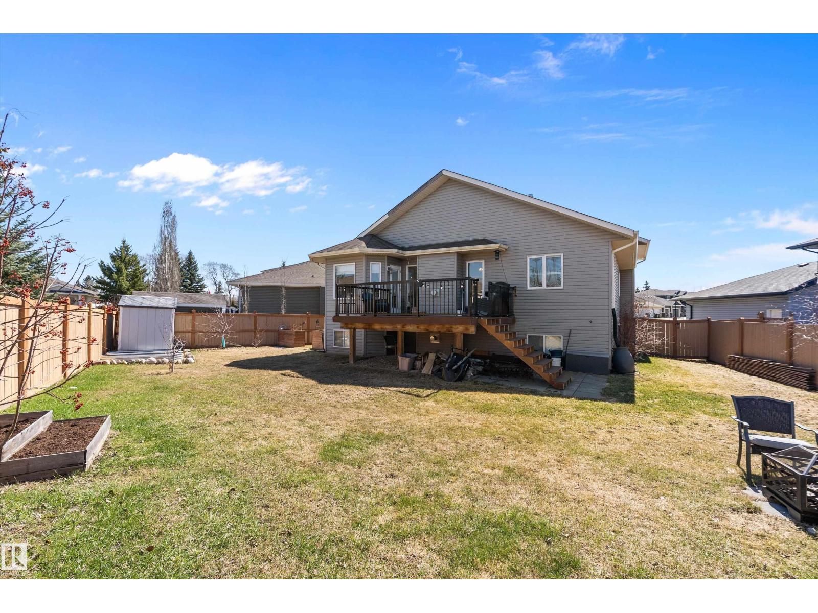 28 WOODS PL — photo 42