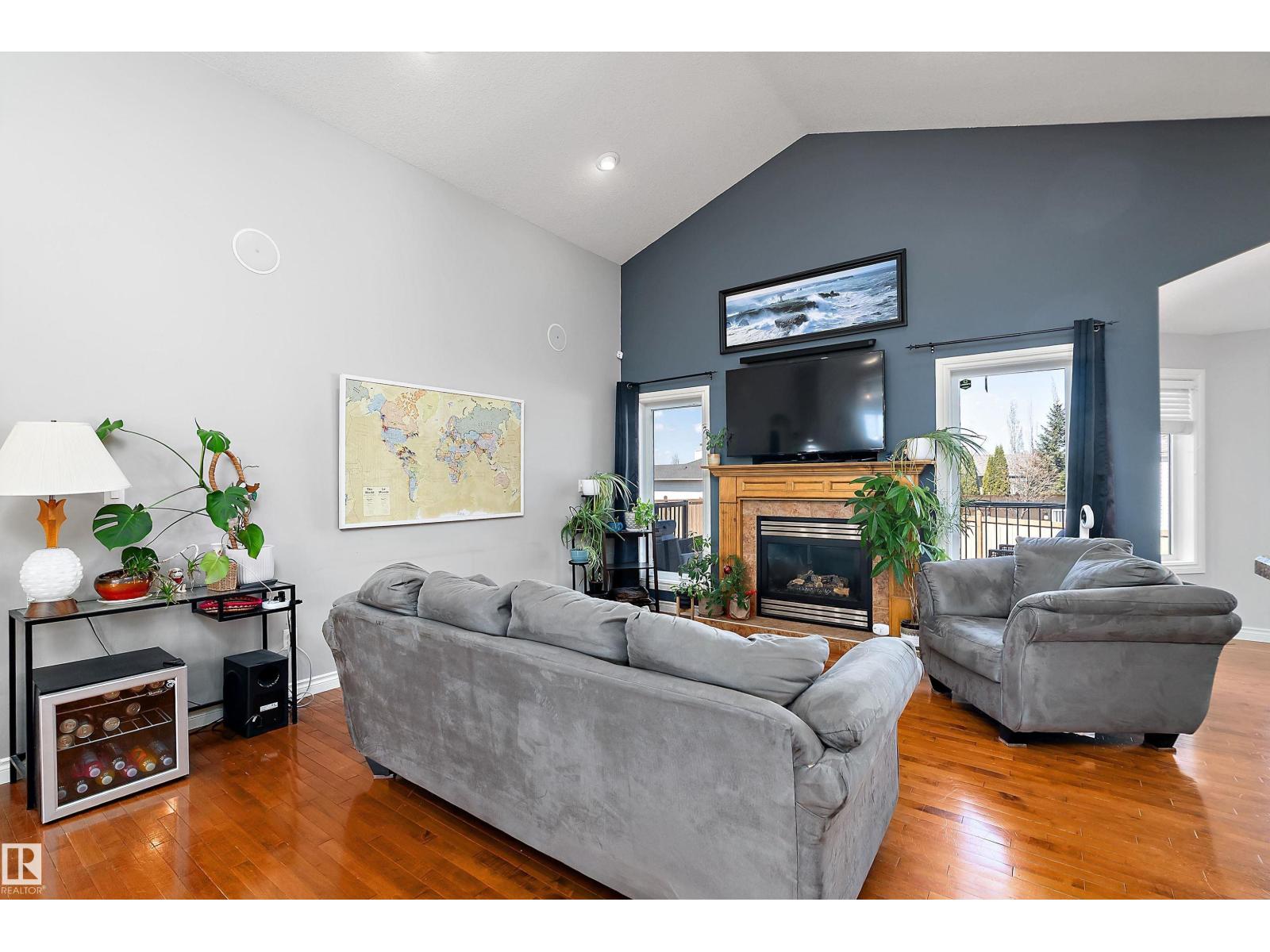 28 WOODS PL — photo 6