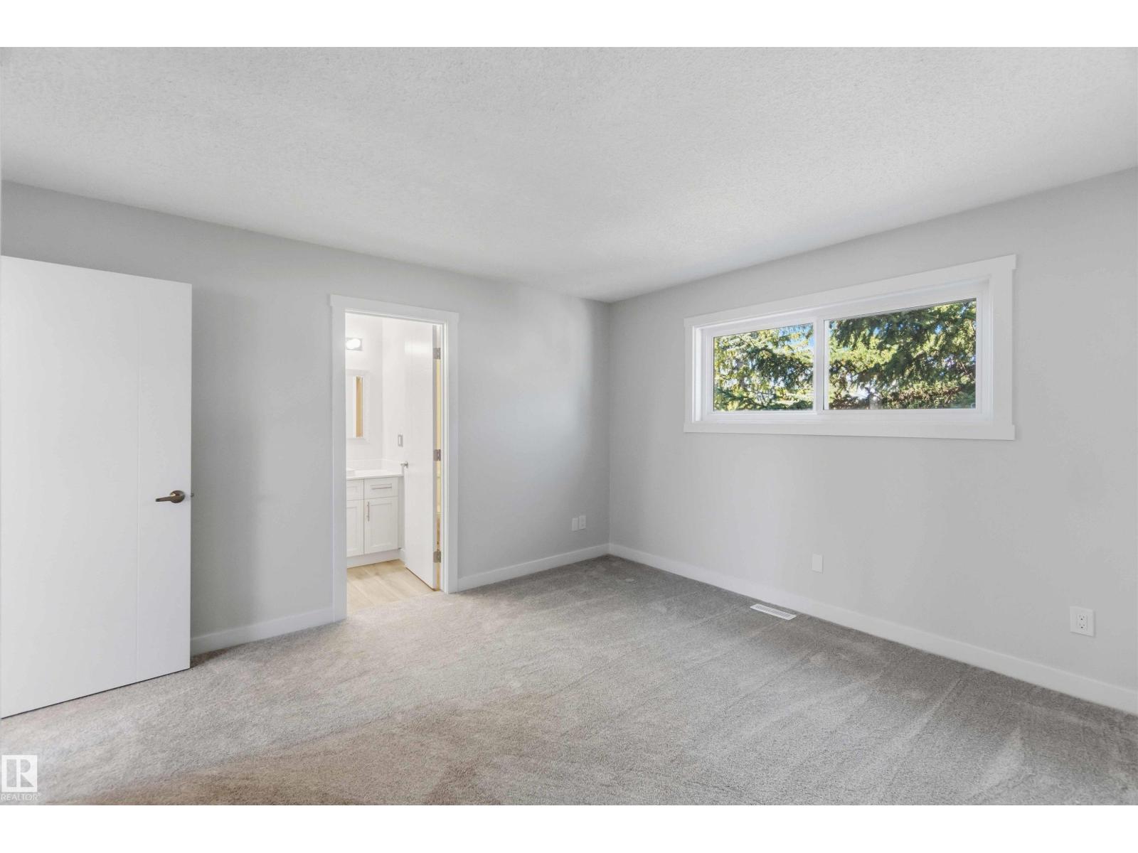 119 DORCHESTER DR - 22