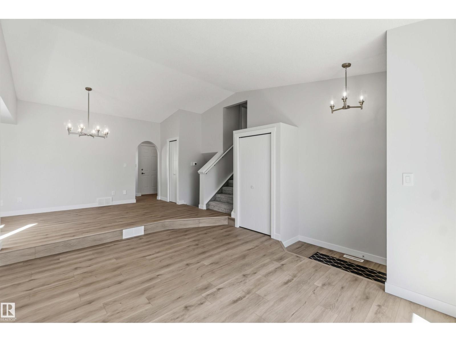 119 DORCHESTER DR - 3