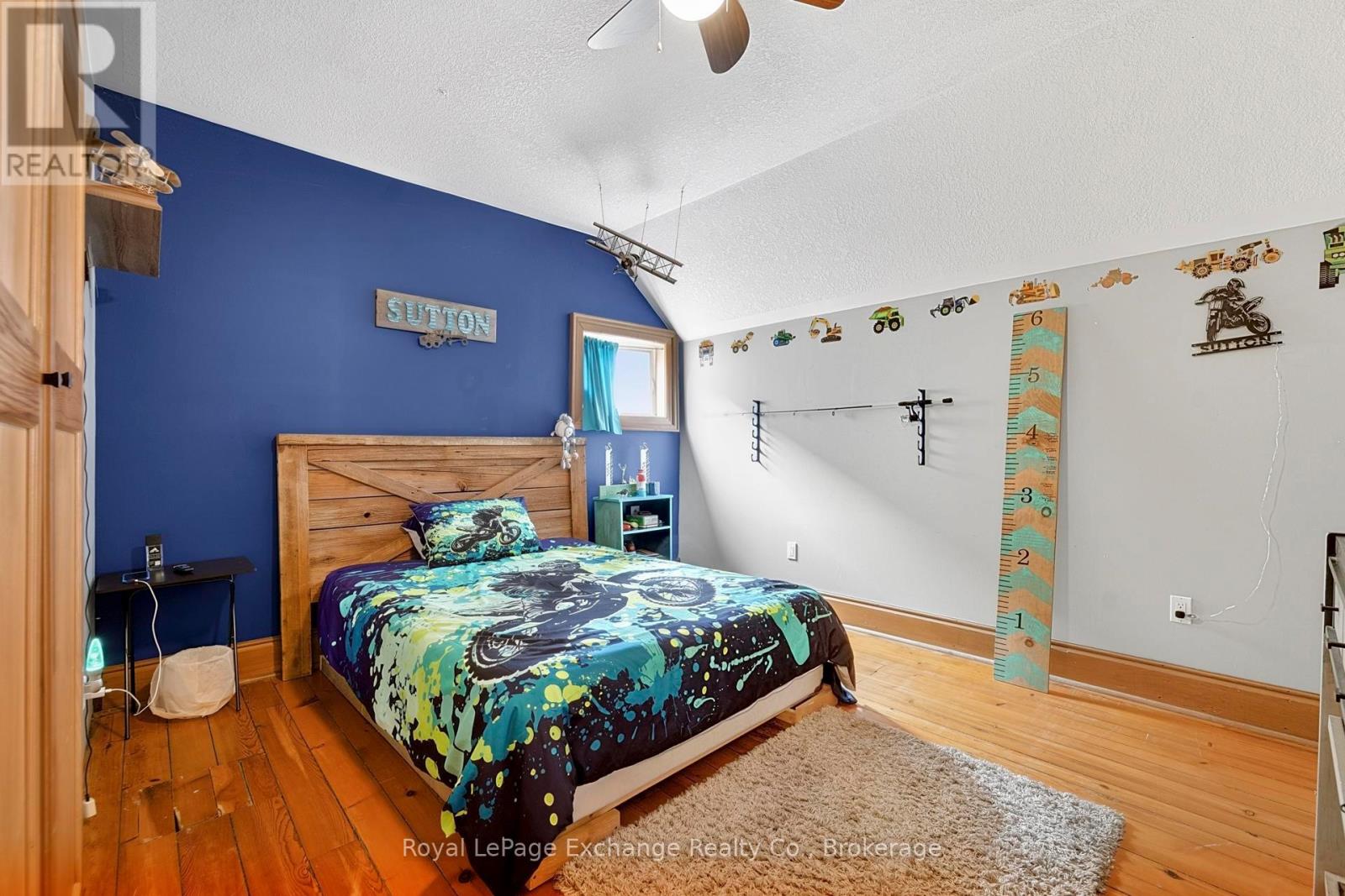 84189 UPPER RD., RR#3, LAKELAND ESTATES - 29