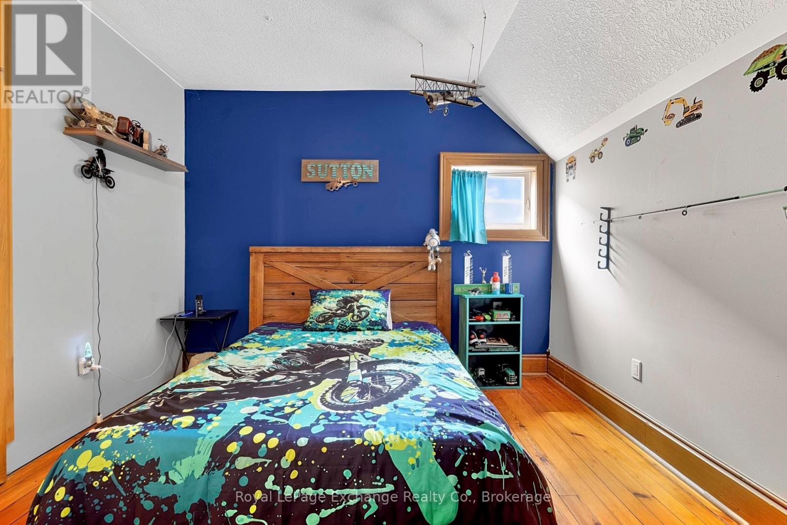 84189 UPPER RD., RR#3, LAKELAND ESTATES - 30