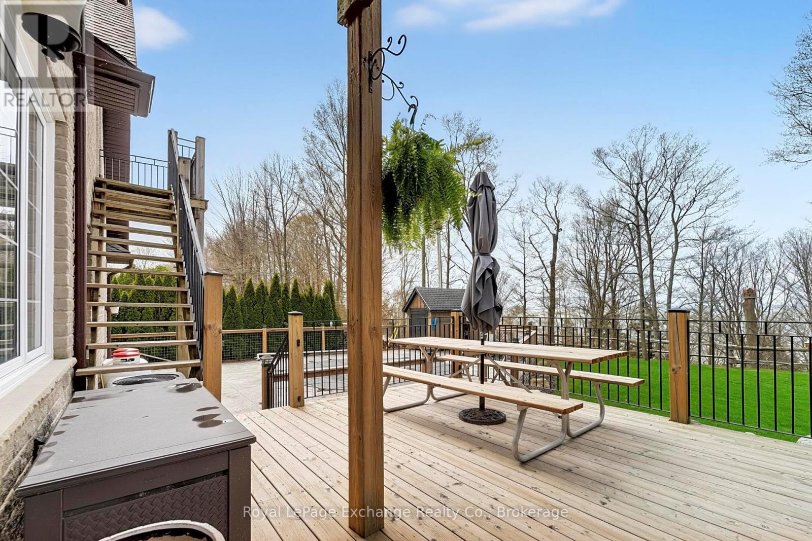 84189 UPPER RD., RR#3, LAKELAND ESTATES - 43