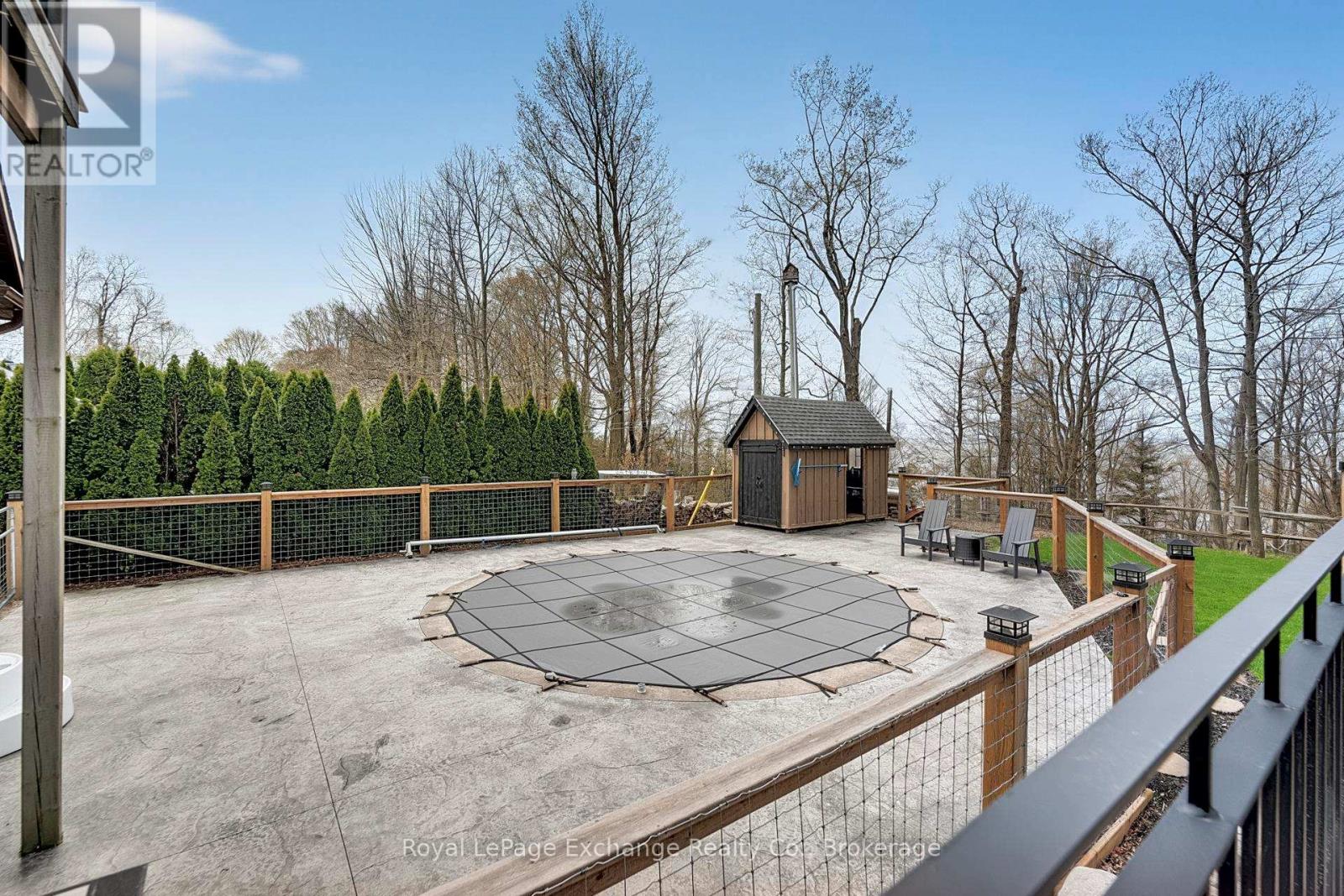 84189 UPPER RD., RR#3, LAKELAND ESTATES - 46