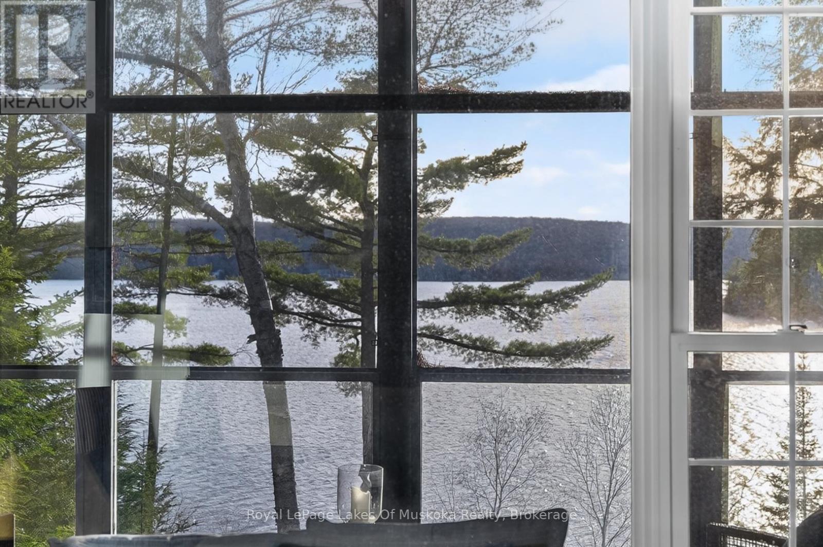 354 SKYLINE DRIVE - 12